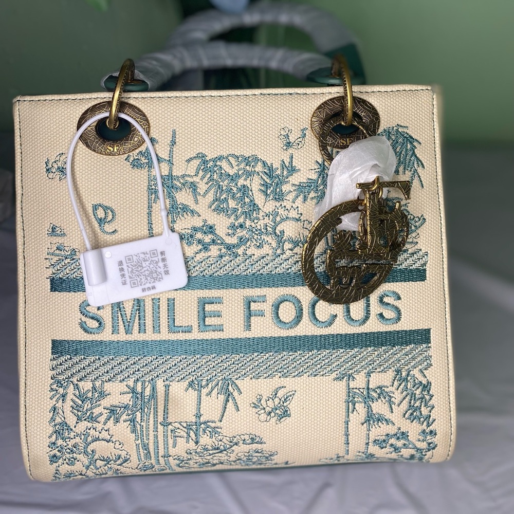 Lady D style bag